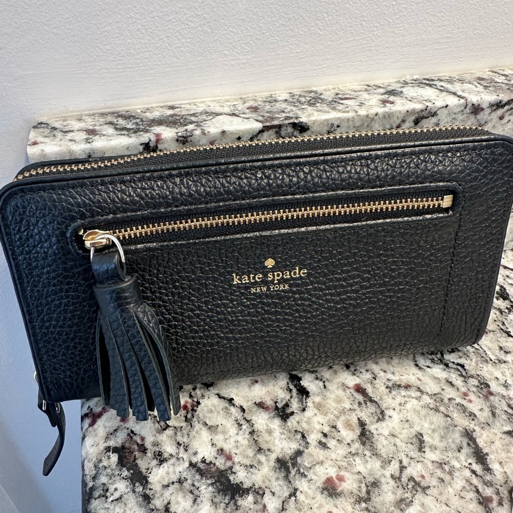 Kate Spade Black leather wallet - Picture 10 of 10